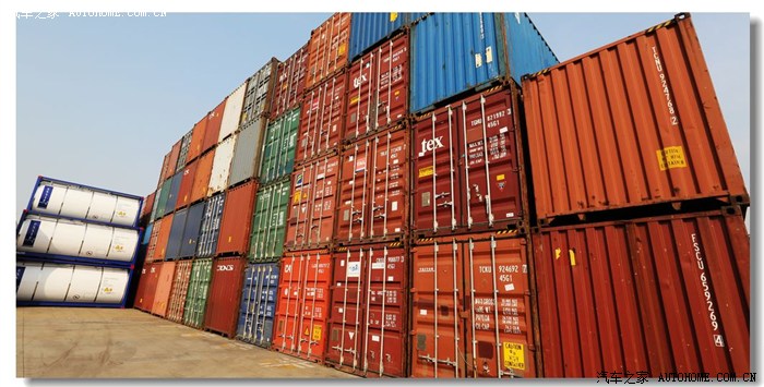 大上海，越夜越美 外灘夜色與進出口脈搏隨拍